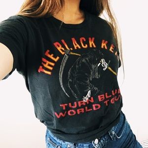 black keys turn blue world tour tee